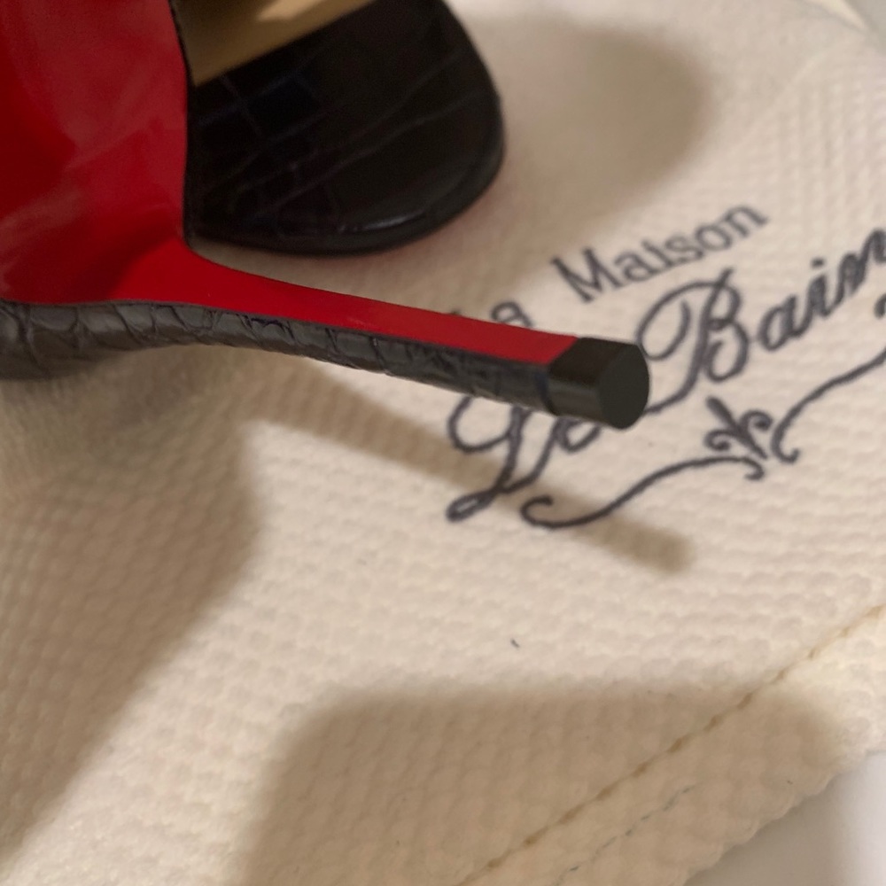 Christian Louboutin navy blue - Picture 13 of 16